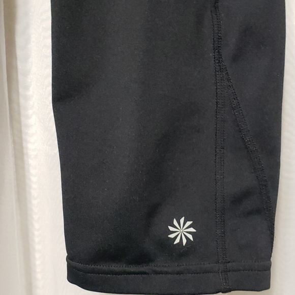 Qty (2) Athleta Sz Small Style 862108 Reflective Crop Leggings - Picture 8 of 16